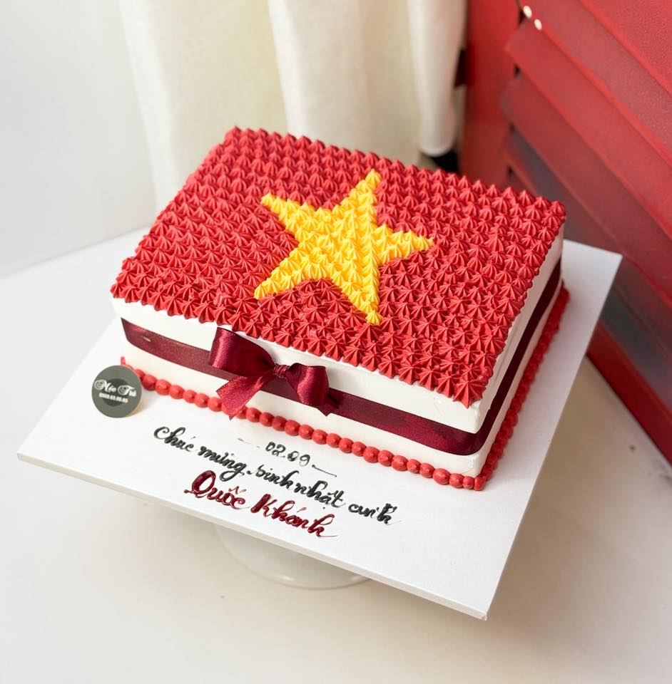 Trang trí bánh chủ đề 30/4