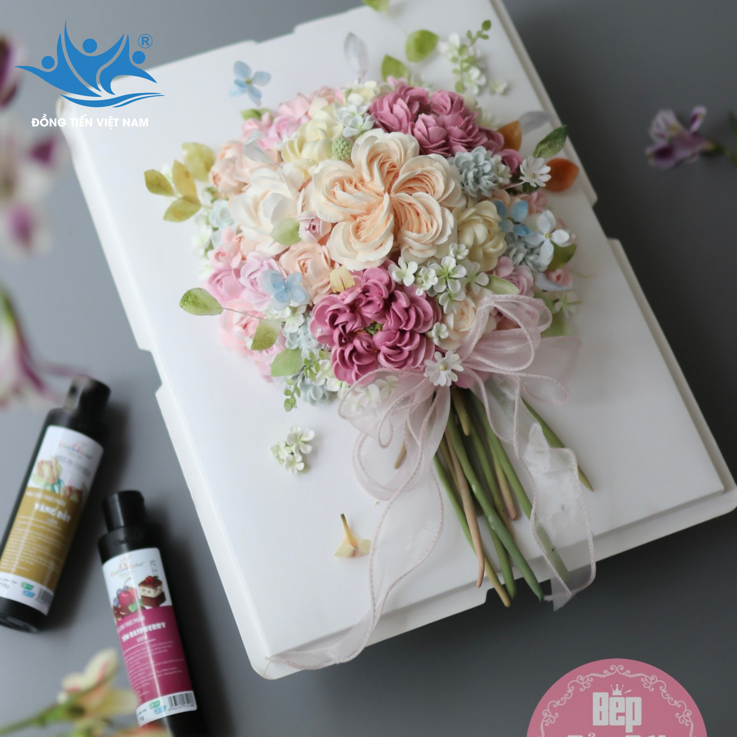 bánh kem màu siro Unicorn